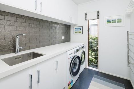 Photo of property in 89 Lake Domain Drive, Frankton, Hamilton, 3204