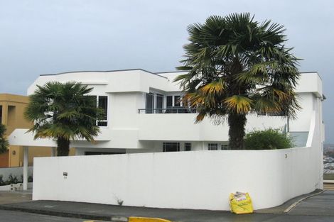 Photo of property in 29a Enfield Road, Hospital Hill, Napier, 4110