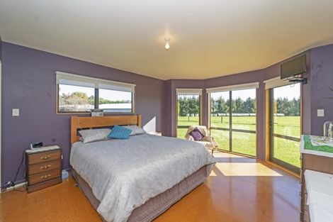 Photo of property in 52 Lincoln Road, Carterton, 5713