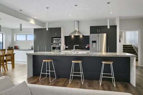 Photo of property in 14 Chesterton Drive, Leamington, Cambridge, 3432