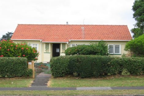 Photo of property in 20 Rimu Street, New Lynn, Auckland, 0600