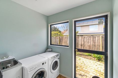 Photo of property in 9 Buscot Gate, Avonhead, Christchurch, 8042