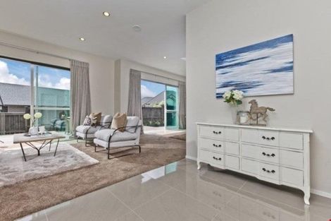 Photo of property in 9 Desmond Road, Silverdale, 0932