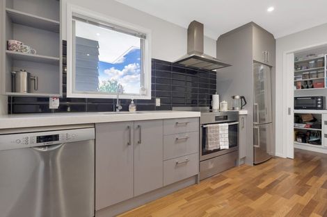 Photo of property in 59 Sequoia Way, Rangiora, 7400