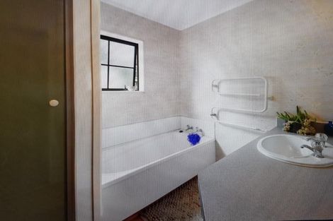 Photo of property in 9b Victoria Avenue, Waiuku, 2123