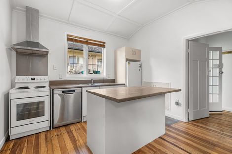 Photo of property in 11 Fow Street, Hamilton Central, Hamilton, 3204