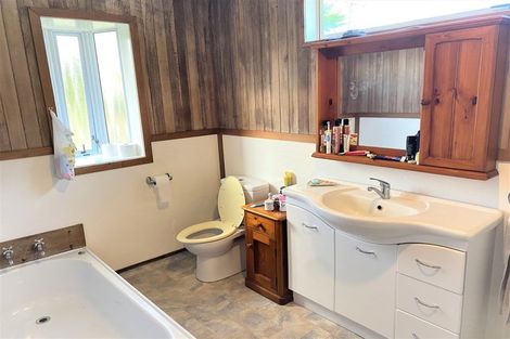 Photo of property in 68 Riverview Road, Huntly, 3700