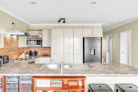 Photo of property in 7/340n Gulf Harbour Drive, Gulf Harbour, Whangaparaoa, 0930