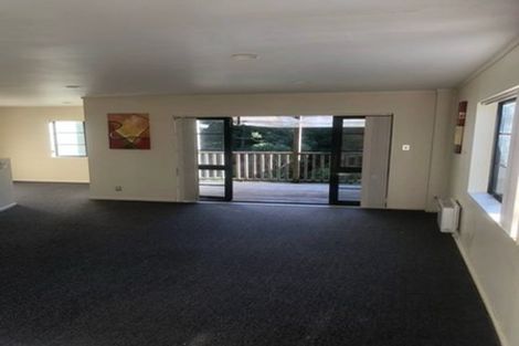 Photo of property in 2/26 Waratah Street, Birkenhead, Auckland, 0626