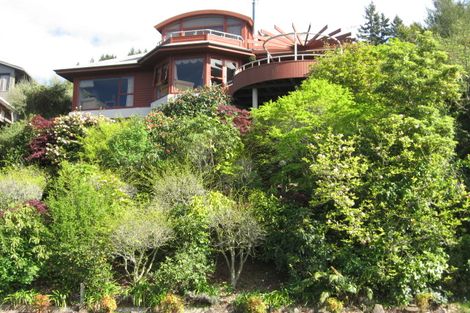 Photo of property in 27 Ewing Grove, Acacia Bay, Taupo, 3330