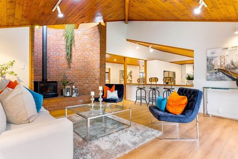 Photo of property in 3 Clearwater Cove, West Harbour, Auckland, 0618