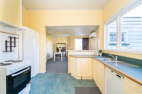 Photo of property in 12 Cochrane Street, Mornington, Dunedin, 9011