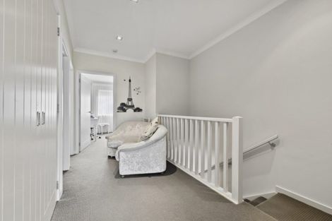 Photo of property in 7 Kensington Drive, Orewa, 0931