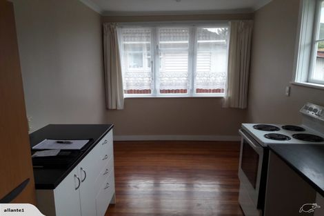 Photo of property in 274 Oxford Terrace, Avalon, Lower Hutt, 5011