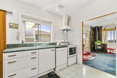 Photo of property in 193 Te Atatu Road, Te Atatu South, Auckland, 0610