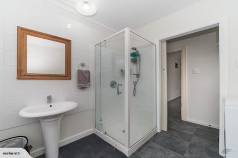 Photo of property in 33 Thomson Street, West End, Palmerston North, 4412