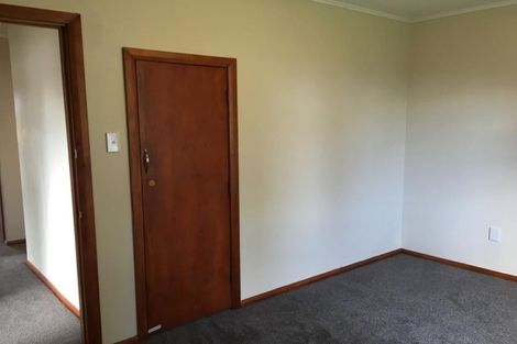 Photo of property in 18 Sinclair Avenue, Highbury, Palmerston North, 4412