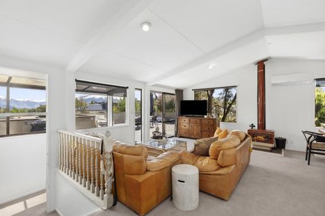 Photo of property in 40 Hunter Crescent, Wanaka, 9305
