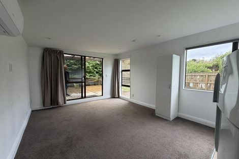 Photo of property in 27 Paremata Crescent, Paremata, Porirua, 5024