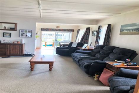 Photo of property in 36 Hospital Street, Dannevirke, 4930