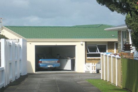 Photo of property in 4a Rangitake Drive, Spotswood, New Plymouth, 4310