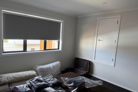 Photo of property in 91c Whites Line East, Waiwhetu, Lower Hutt, 5010