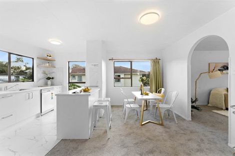 Photo of property in 34 Farwood Drive, Henderson, Auckland, 0612