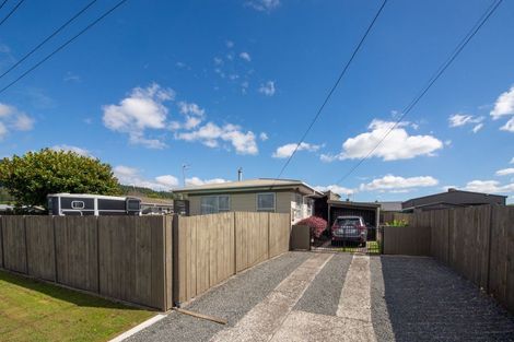 Photo of property in 15 Fenruss Street, Fairy Springs, Rotorua, 3015