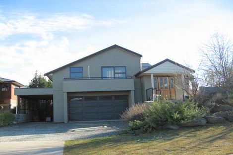 Photo of property in 2 Hillview Place, Wanaka, 9305