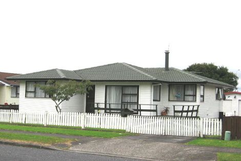 Photo of property in 7 Cranberry Place, Bucklands Beach, Auckland, 2012