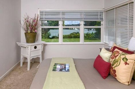 Photo of property in 37 Millen Avenue, Pakuranga, Auckland, 2010