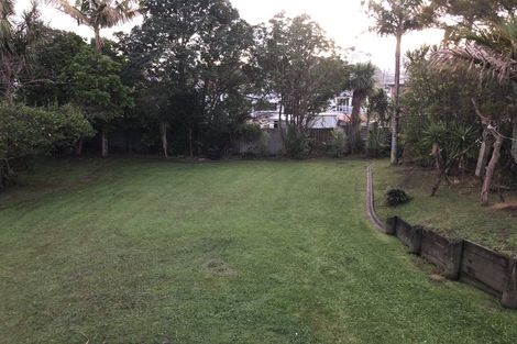 Photo of property in 32 Koromiko Street, New Lynn, Auckland, 0600