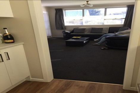 Photo of property in 1/18 Crail Avenue, Flaxmere, Hastings, 4120