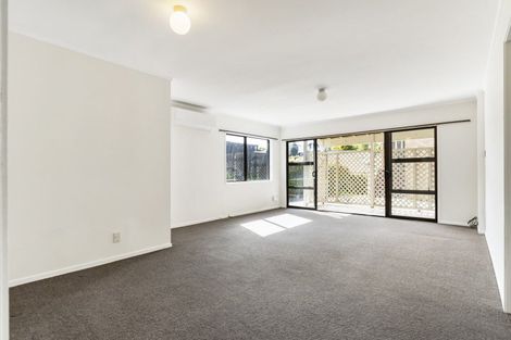 Photo of property in 10b Matipo Road, Mairangi Bay, Auckland, 0630