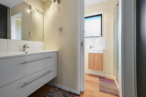 Photo of property in 2 Riverton Place, Fairview Downs, Hamilton, 3214