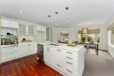 Photo of property in 17 Kentwood Place, Flagstaff, Hamilton, 3210