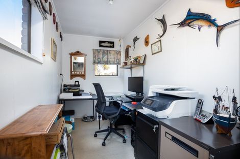 Photo of property in 12 Mace Street, Waitara, 4320