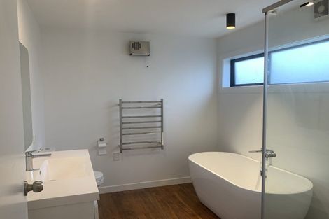 Photo of property in 15 Kirk Street, Otaki, 5512