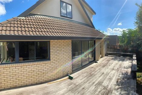 Photo of property in 323 Hill Road, The Gardens, Auckland, 2105