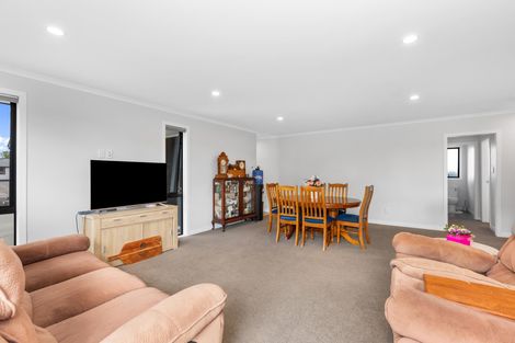 Photo of property in 16 Meadowview Drive, Morrinsville, 3300
