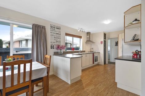 Photo of property in 19 Dunstan Crescent, Hornby, Christchurch, 8042