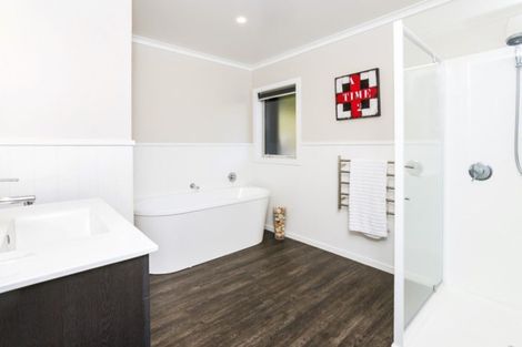 Photo of property in 15 Kittyhawk Drive, Kinloch, Taupo, 3377