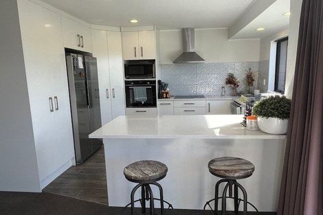 Photo of property in 5 Nicholas Road, Somerville, Auckland, 2014