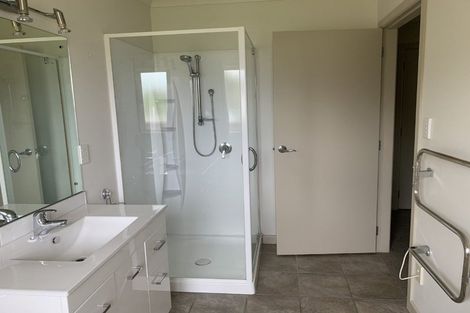 Photo of property in 20 Reeve Street, Levin, 5510