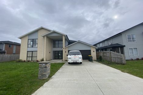 Photo of property in 7 Iwinuku Crescent, Wattle Downs, Auckland, 2103