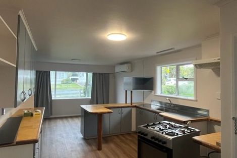 Photo of property in 44 Redwood Avenue, Tawa, Wellington, 5028