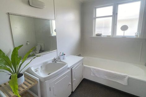 Photo of property in 4 Jason Street, Helensburgh, Dunedin, 9010