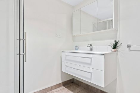 Photo of property in 326 Riverlaw Terrace, Saint Martins, Christchurch, 8022