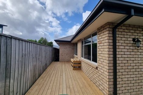 Photo of property in 4 Annies Lane, Aidanfield, Christchurch, 8025