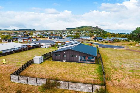 Photo of property in 14 Komahimahi Way, Motuoapa, 3382